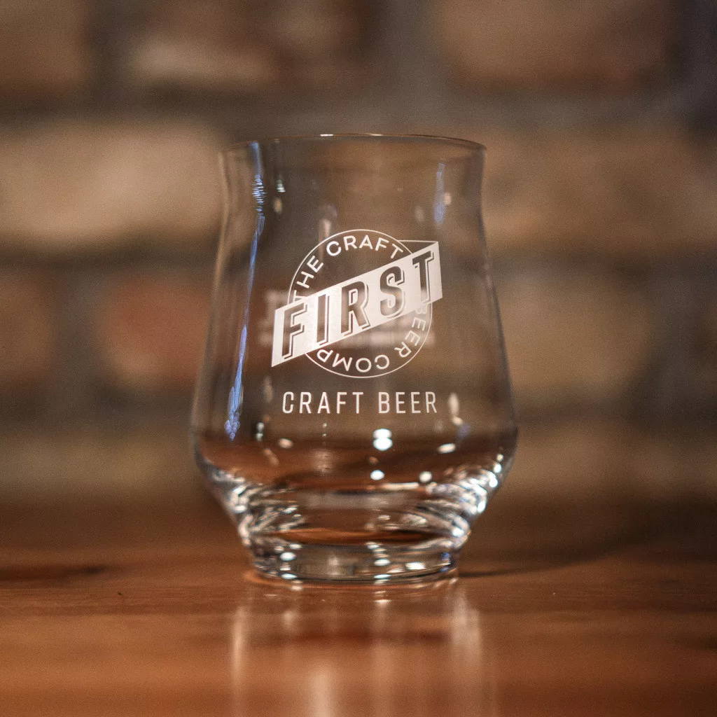 Glass - Craft Master Pure w/ FIRST logo - FIRST Craft Beer W
